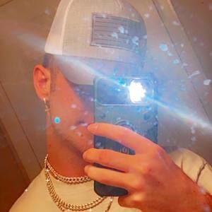 Meet your Posher, Jeramia